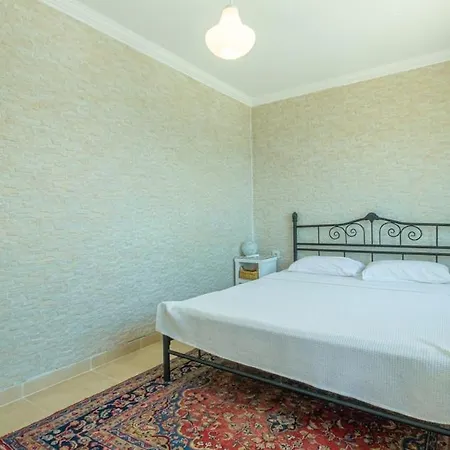 Full Seaview 3 Bedroom Namara *
