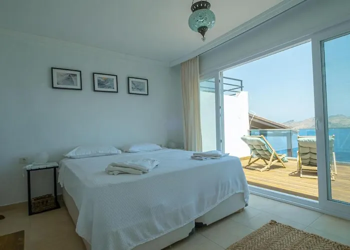 Full Seaview 2 Bedroom Namara Vila *
