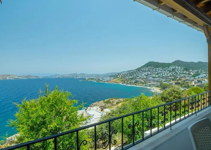 Full Seaview 2 Bedroom Namara Vila *